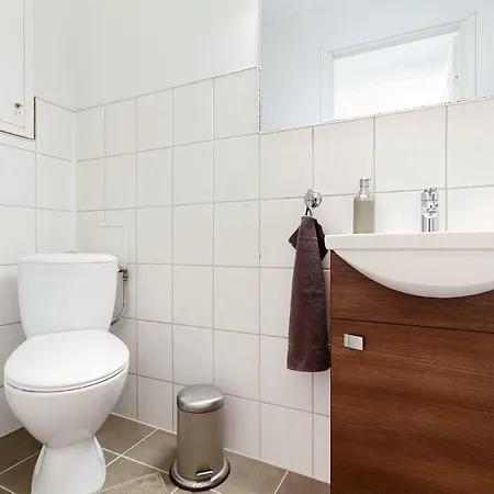 Apartamento Merimetsa Holiday *